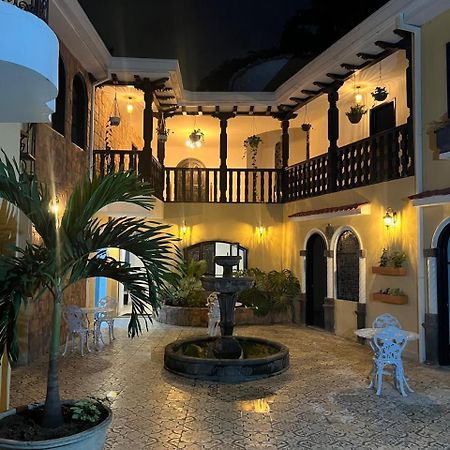 Casa Sileo - Boutique Hotel Кали Екстериор снимка