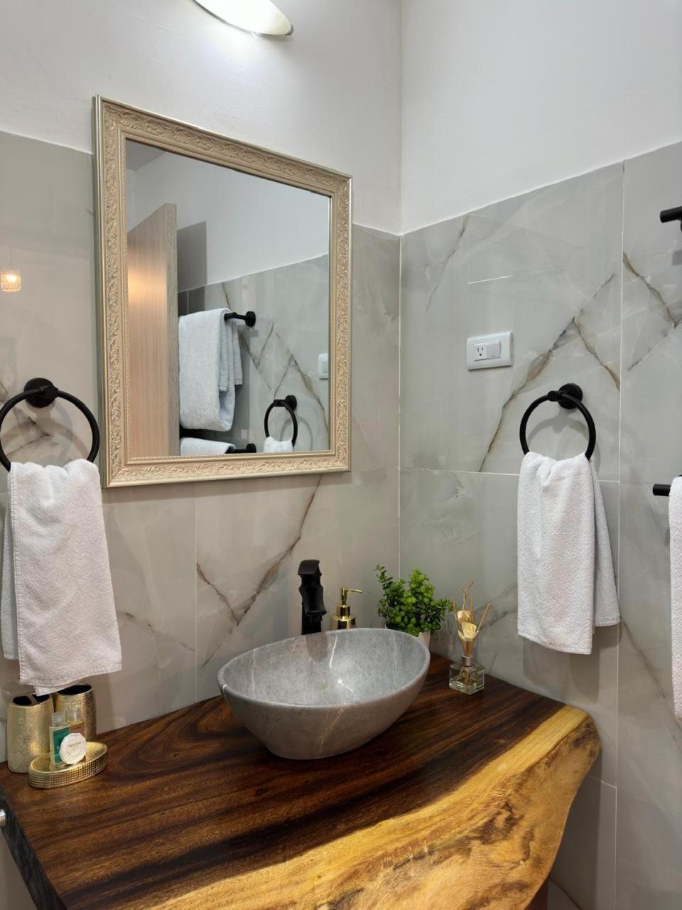 Casa Sileo - Boutique Hotel Кали Екстериор снимка