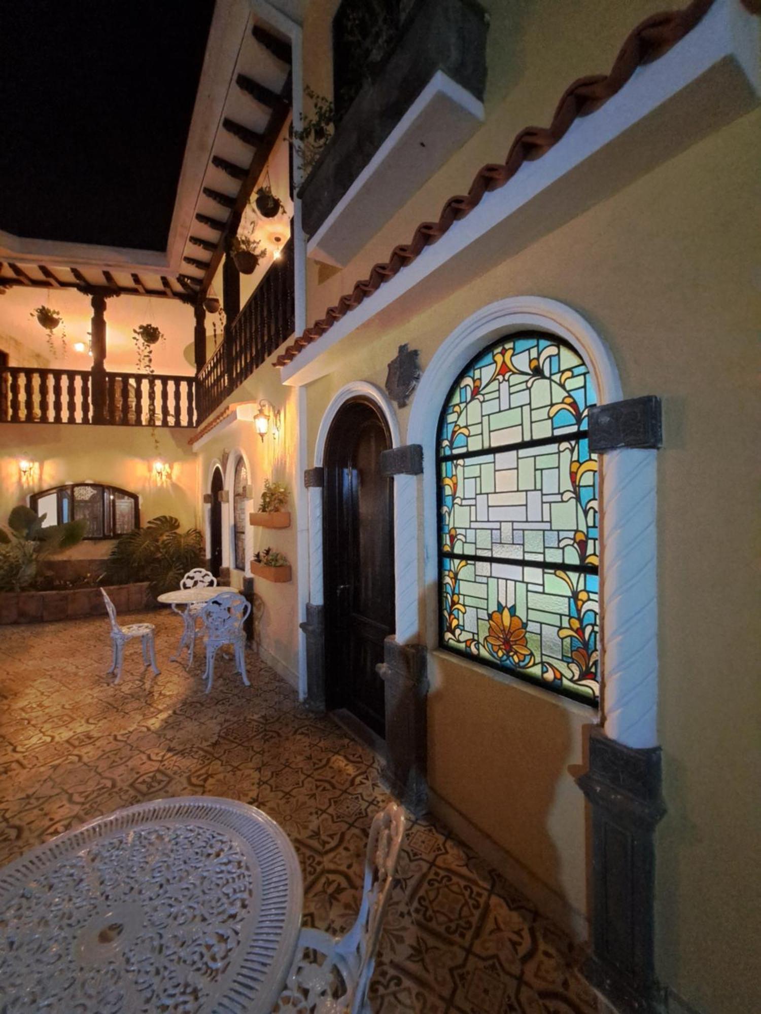 Casa Sileo - Boutique Hotel Кали Екстериор снимка